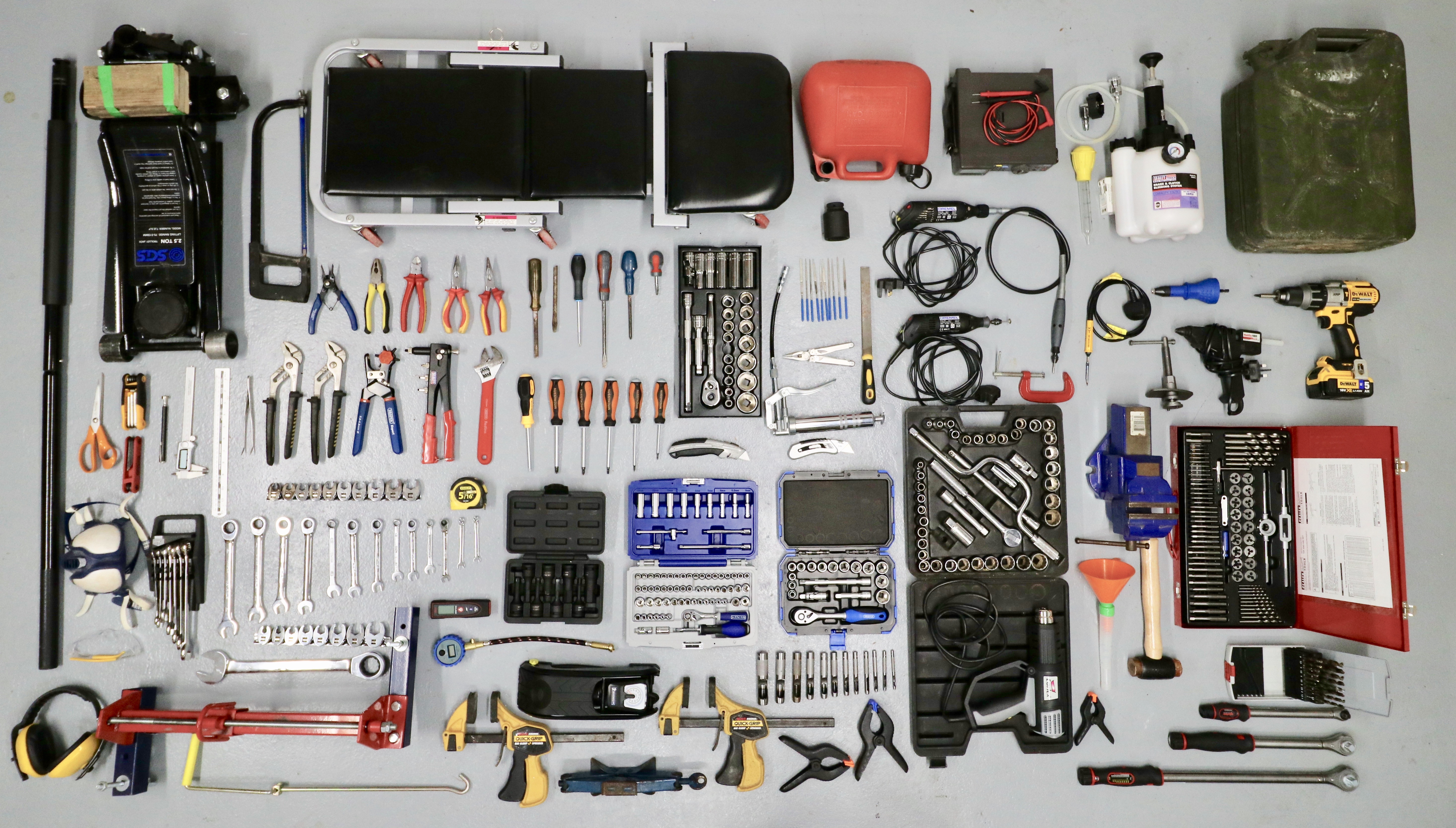 Caterham 420R Build Tools and Trinkets