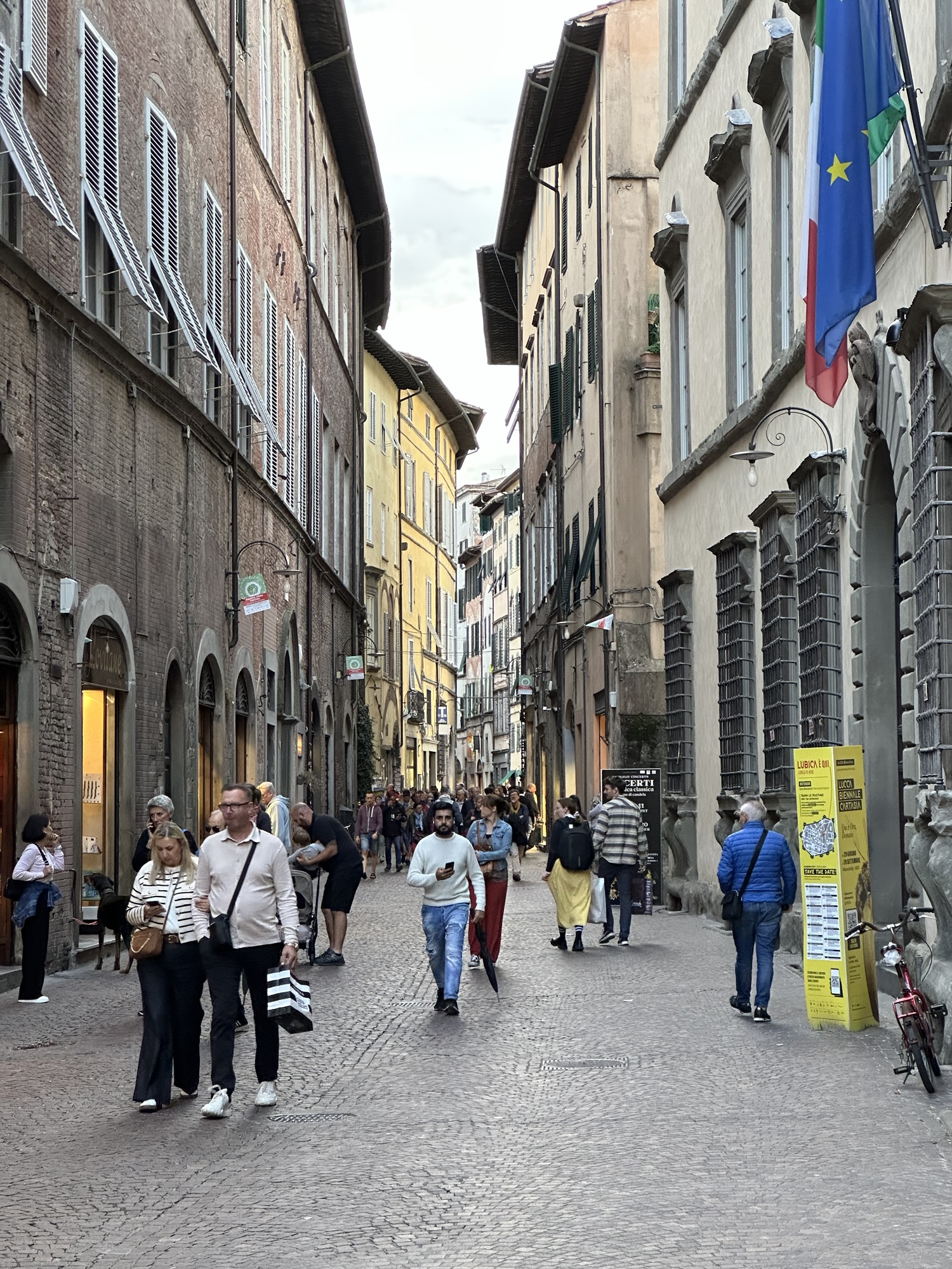 Day 61 – Leaving Naples and a bit of Lucca